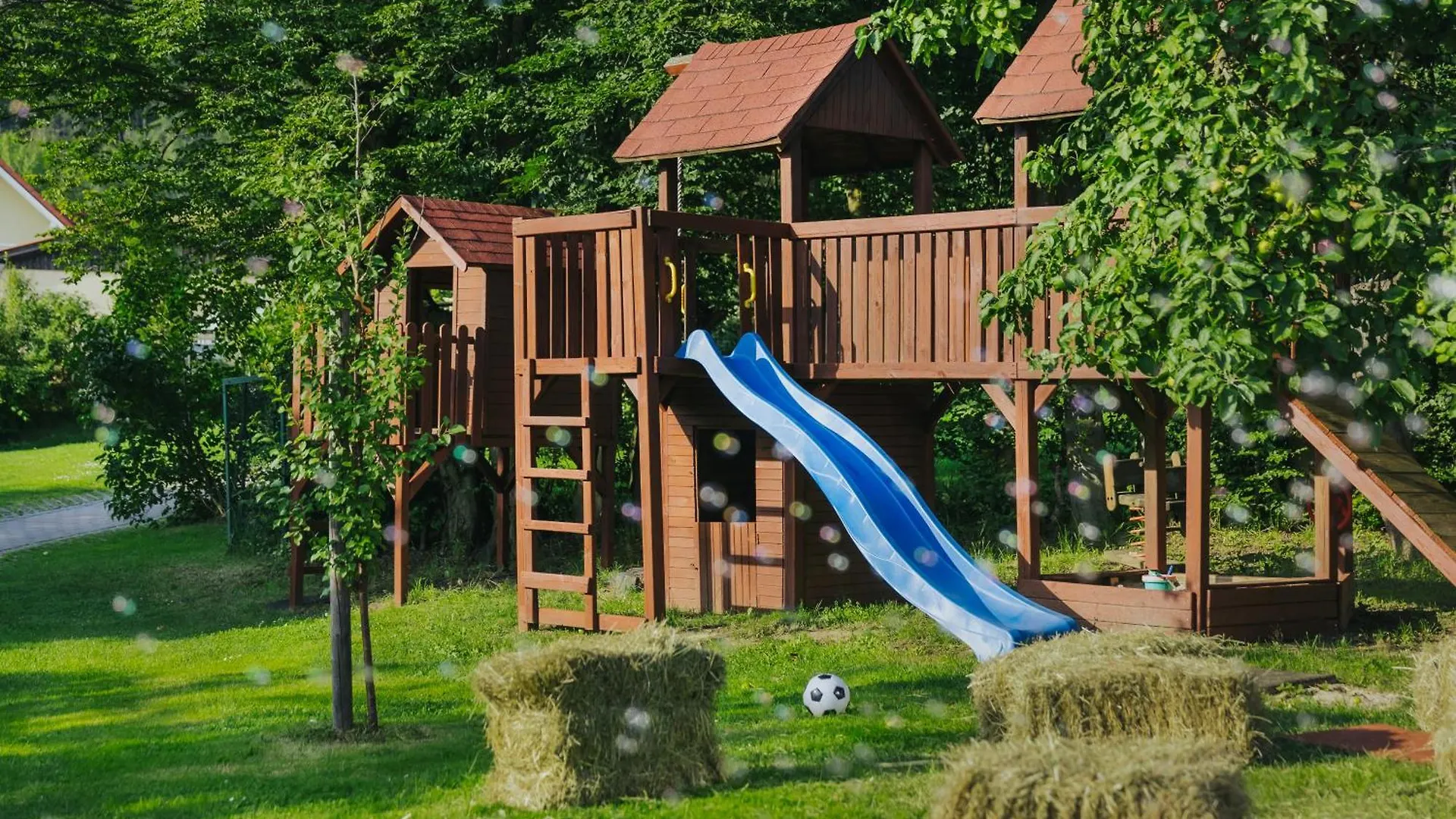 Hollerhöfe - Zu Gast im Dorf Kemnath Hotel